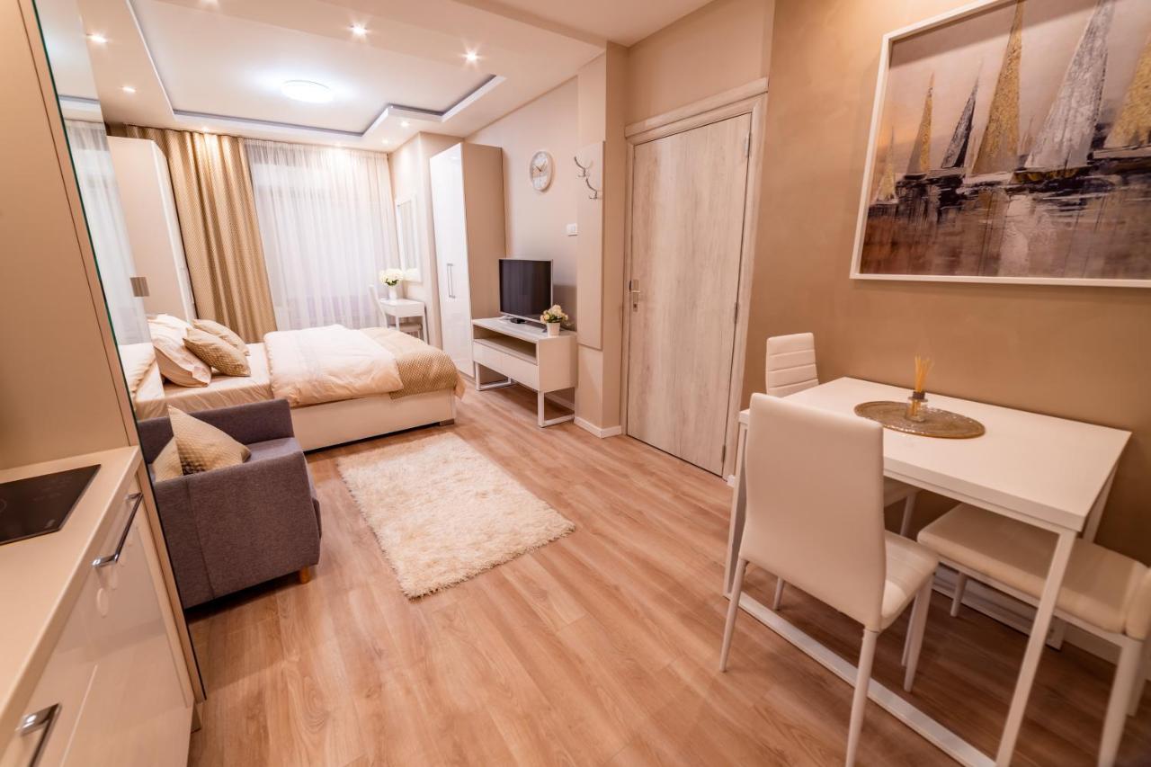 Ivi Place Apartments Novi Sad Eksteriør bilde